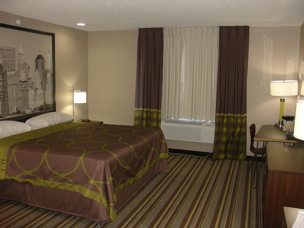 Super 8 By Wyndham Jamaica North Conduit 2* New York