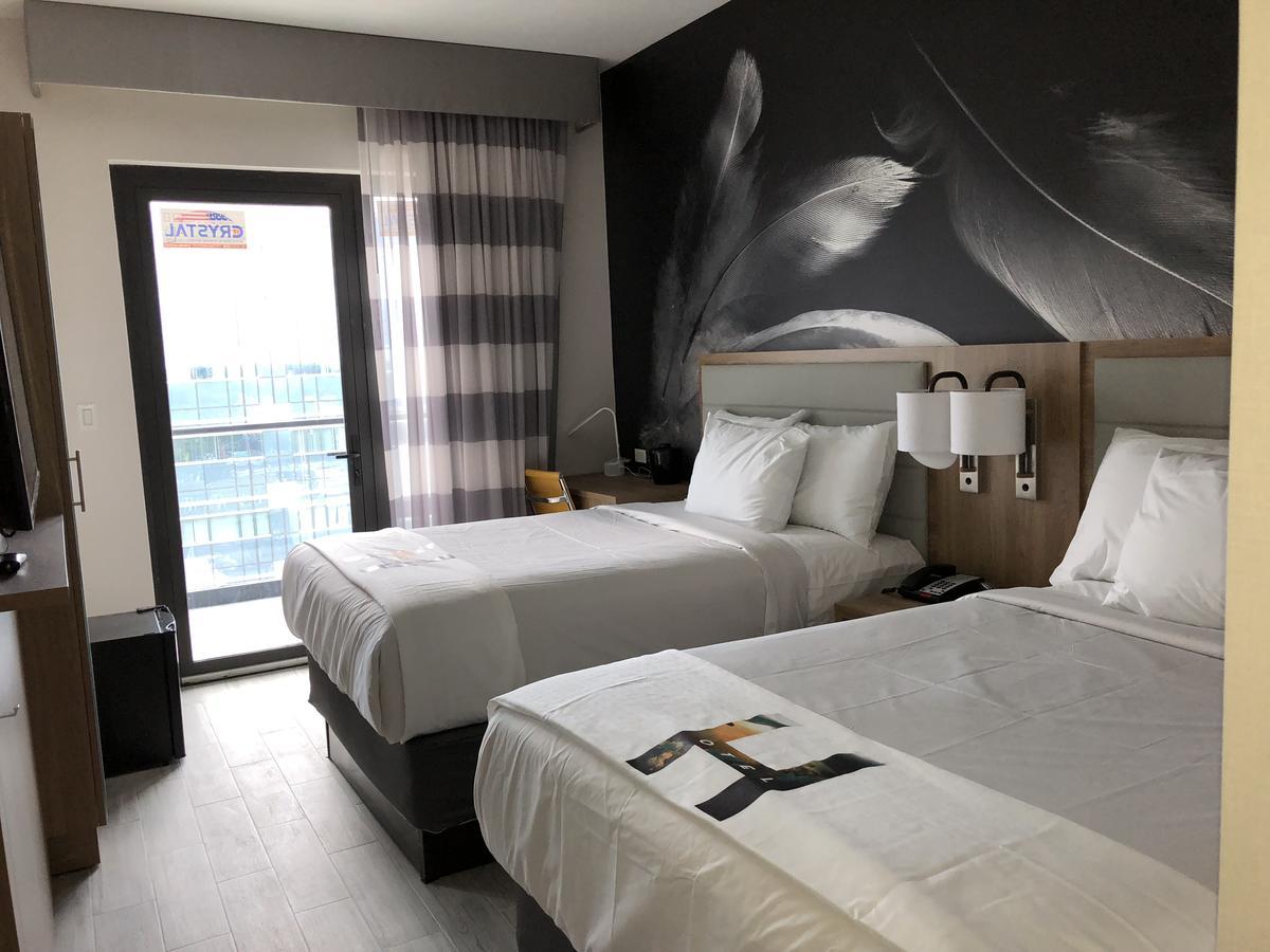 Ninety Five - Jfk Airport New York