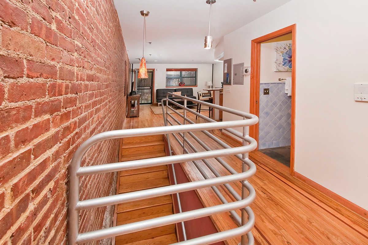 Luxury Living Apartment