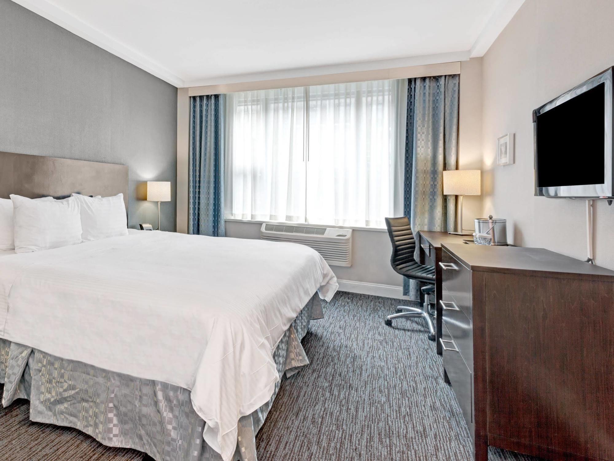 Hotel Wyndham Garden Long Island