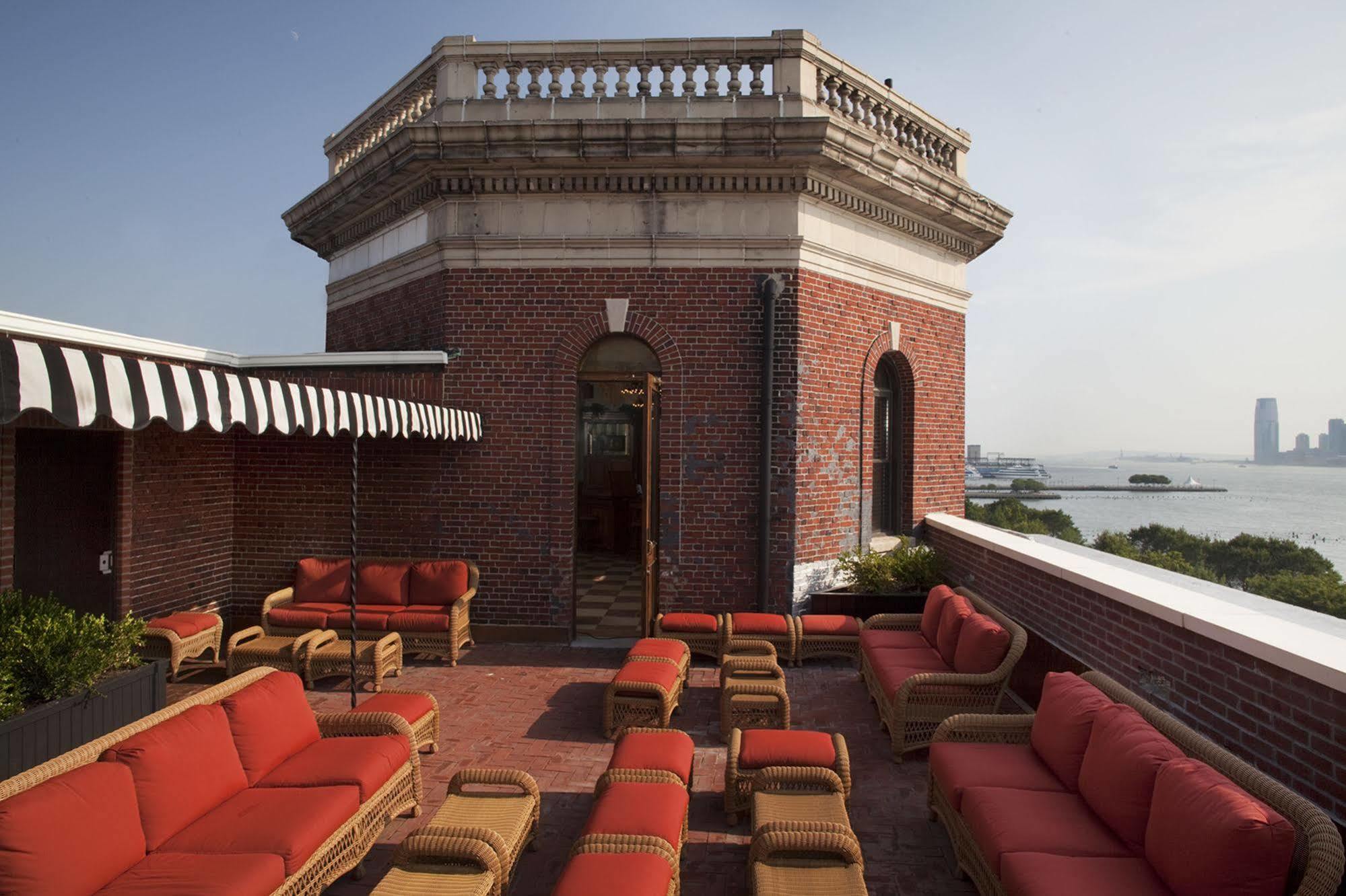 West Village Eurohostel Hotel 2*