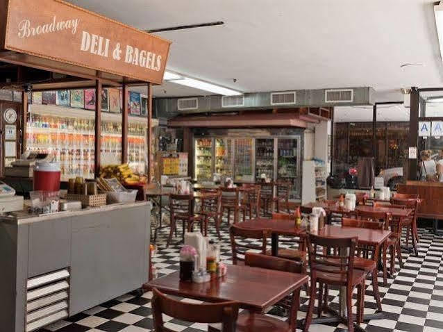 Travel - Midtown Manhattan Hotel