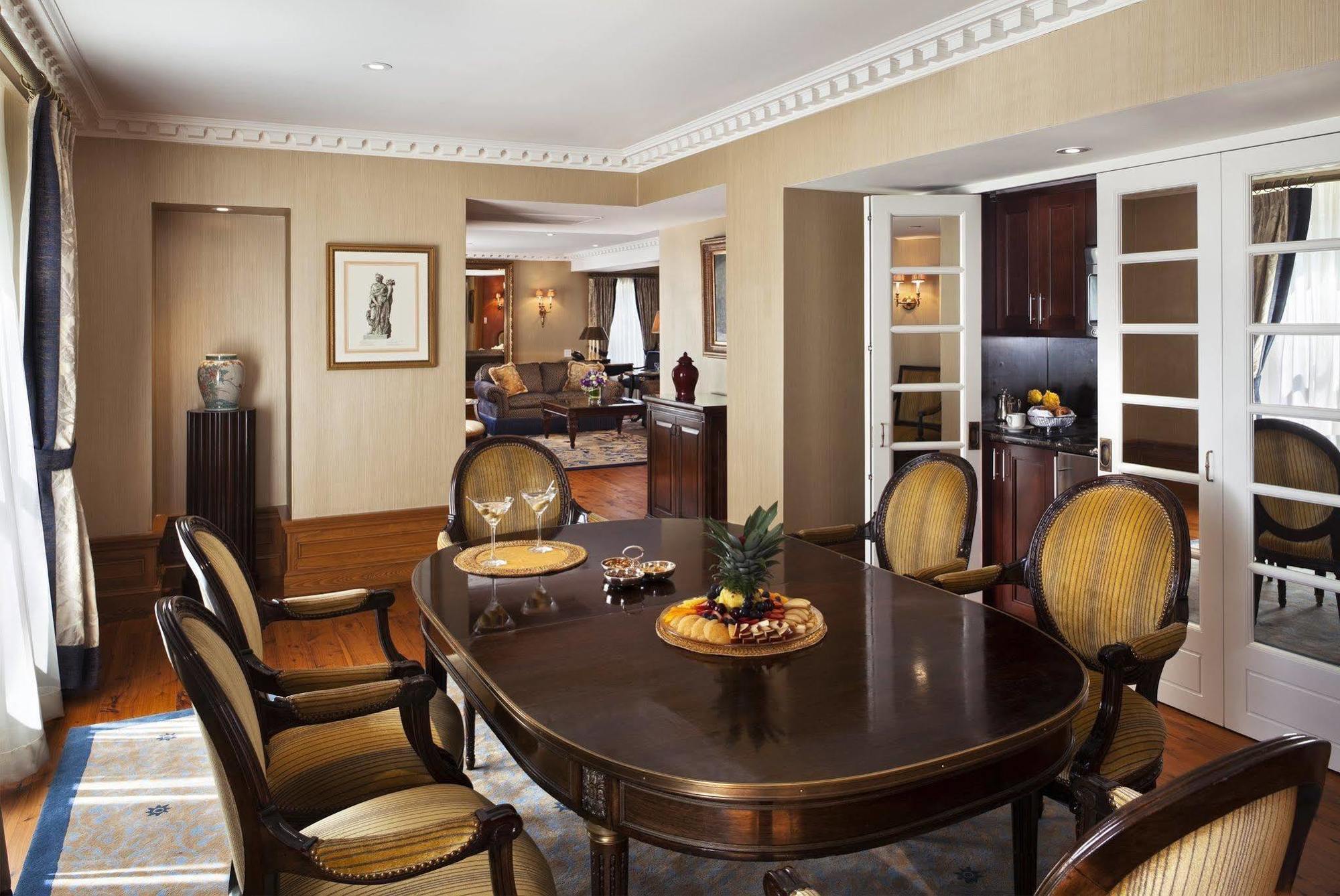 Plaza Athenee