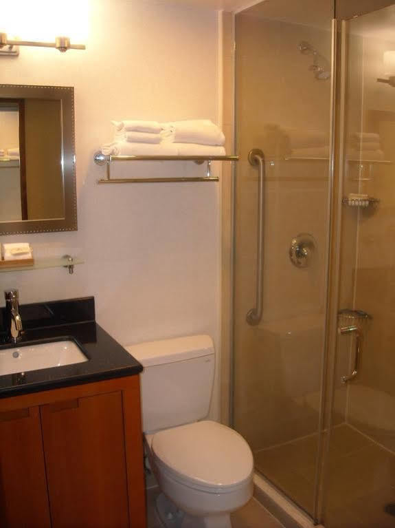 Fairfield & By Marriott Manhattan/fifth Avenue 3*