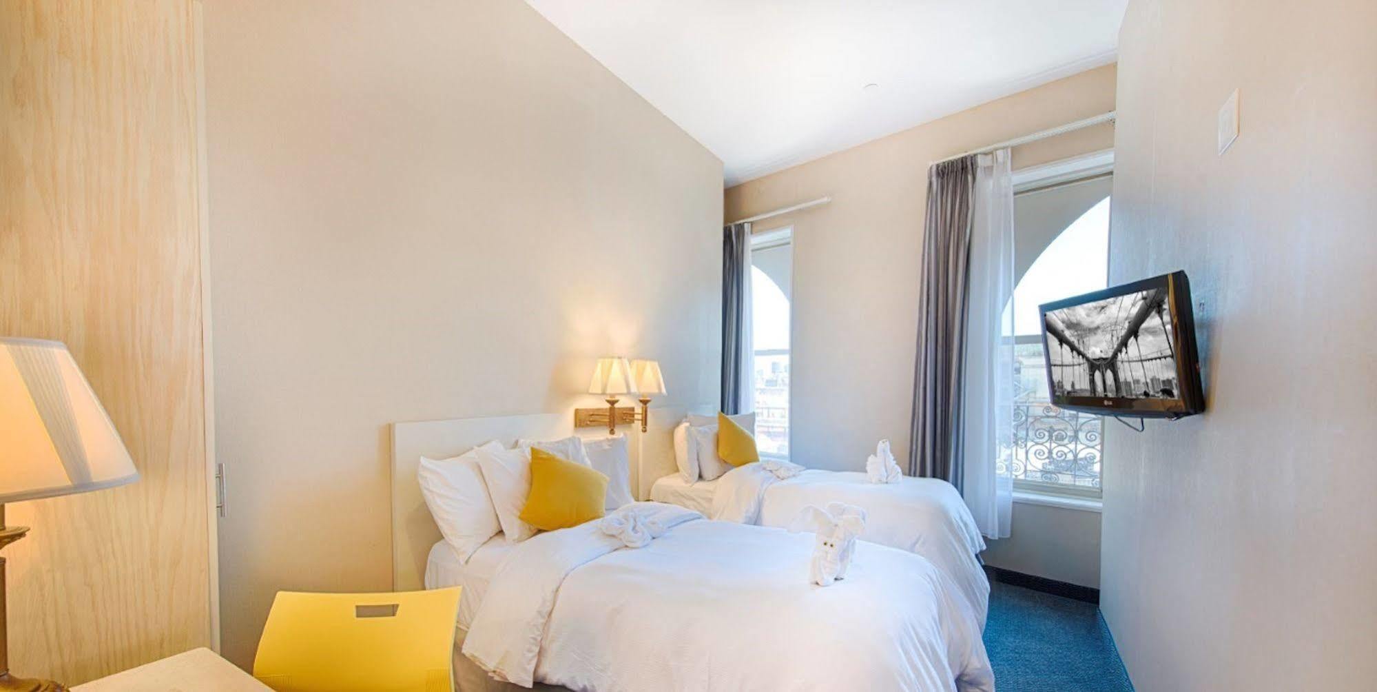 Wanderlofts Hotel 3*