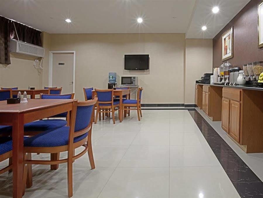 Americas Value Brooklyn Motel 2*