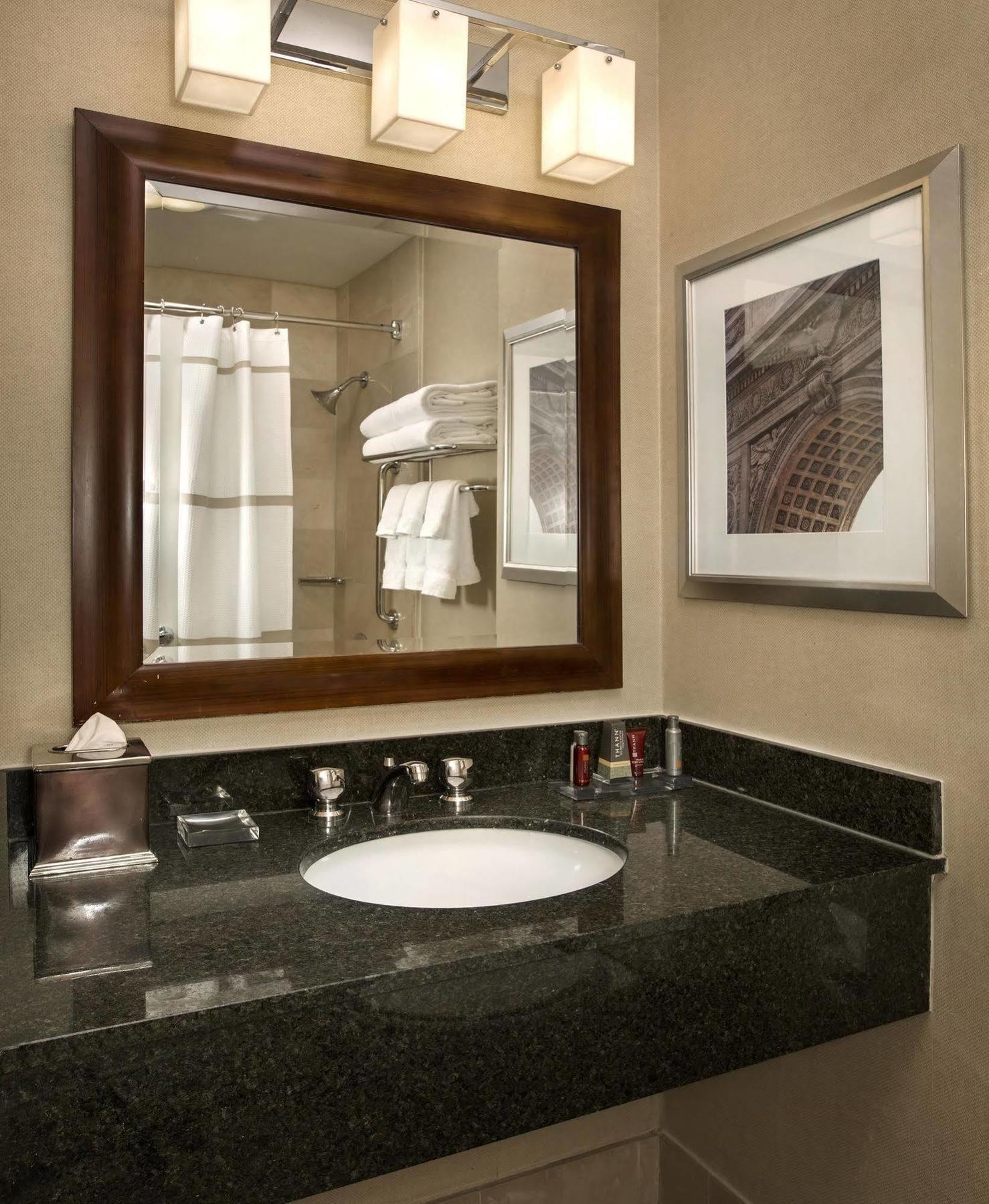 Hotel Marriott East Side New York