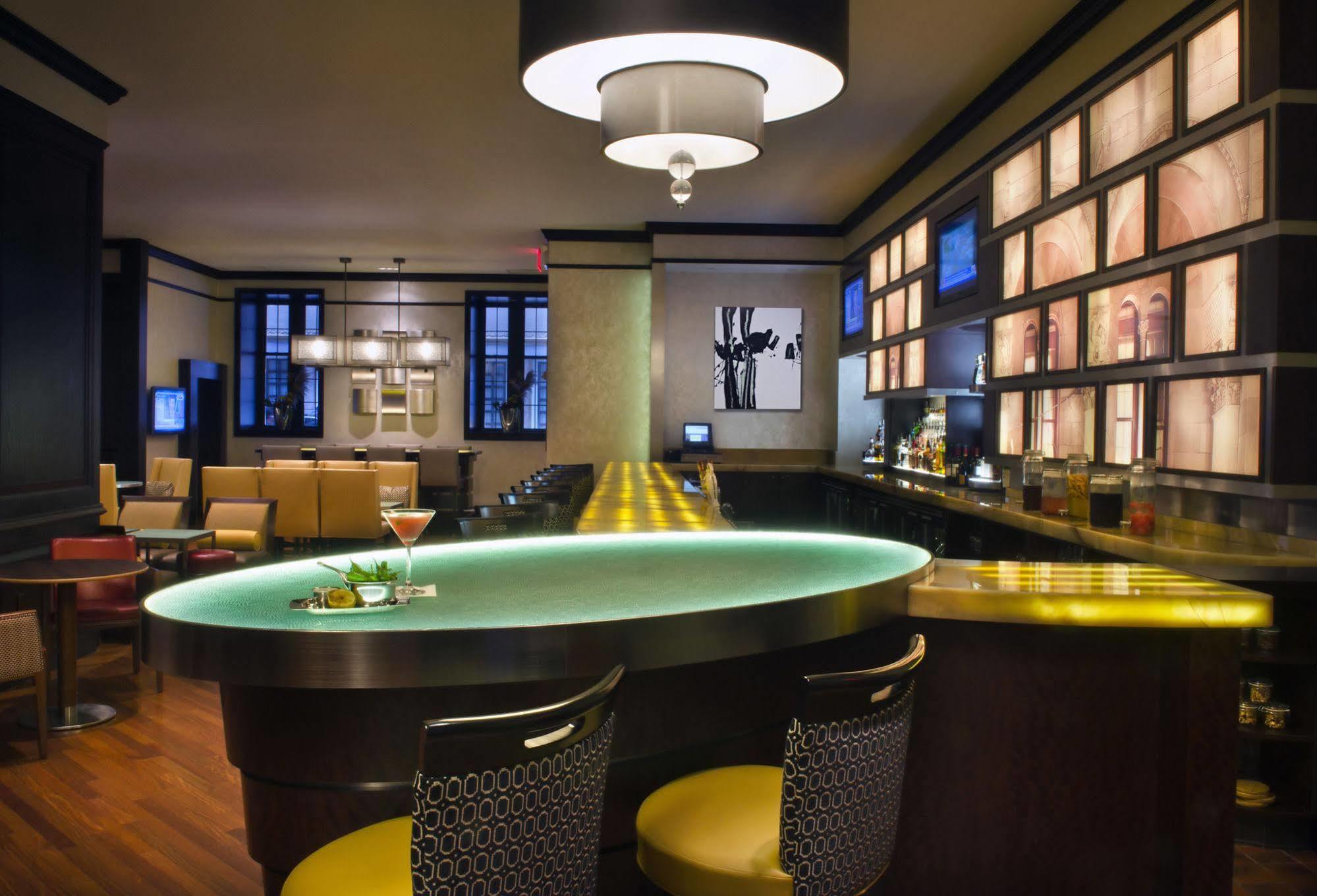 Hotel Marriott East Side 4*