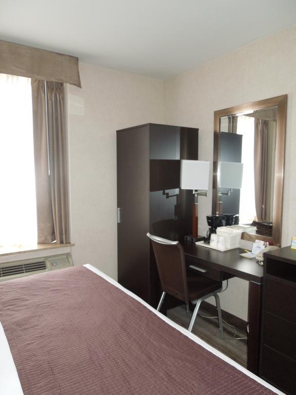 Days By Wyndham Jamaica / Jfk Airport