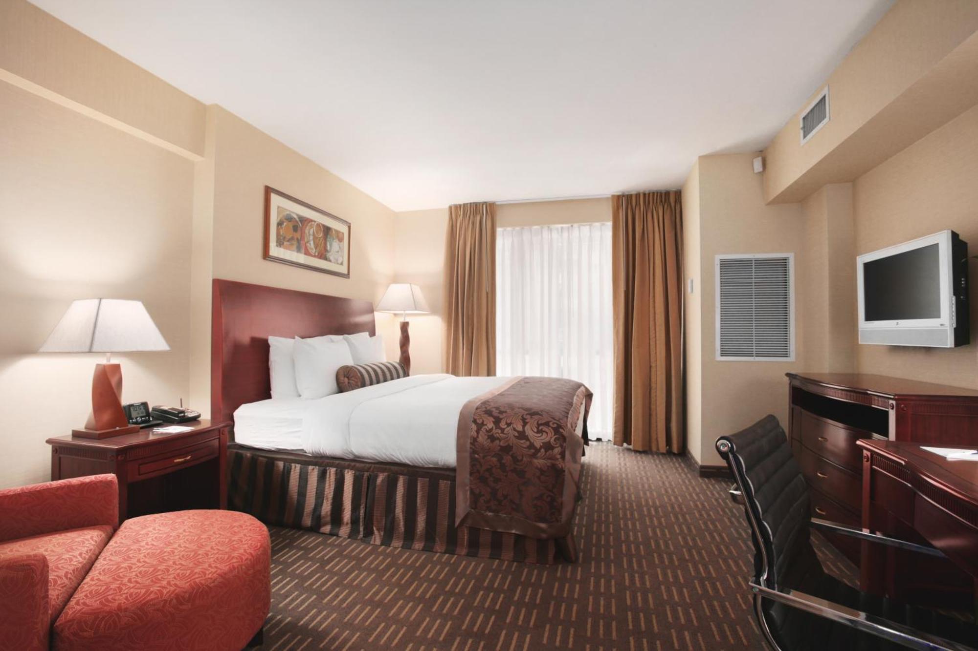 Wingate By Wyndham Manhattan Midtown Hotel