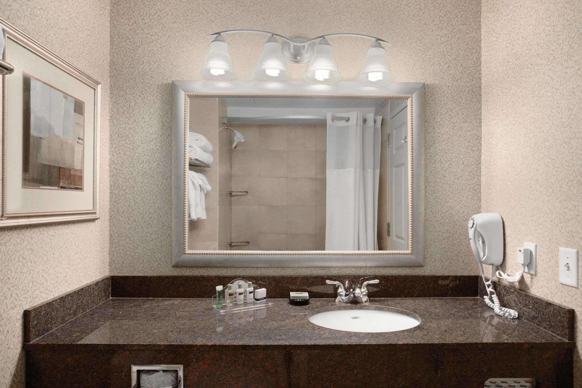 Hotel Wingate By Wyndham Manhattan Midtown 3*