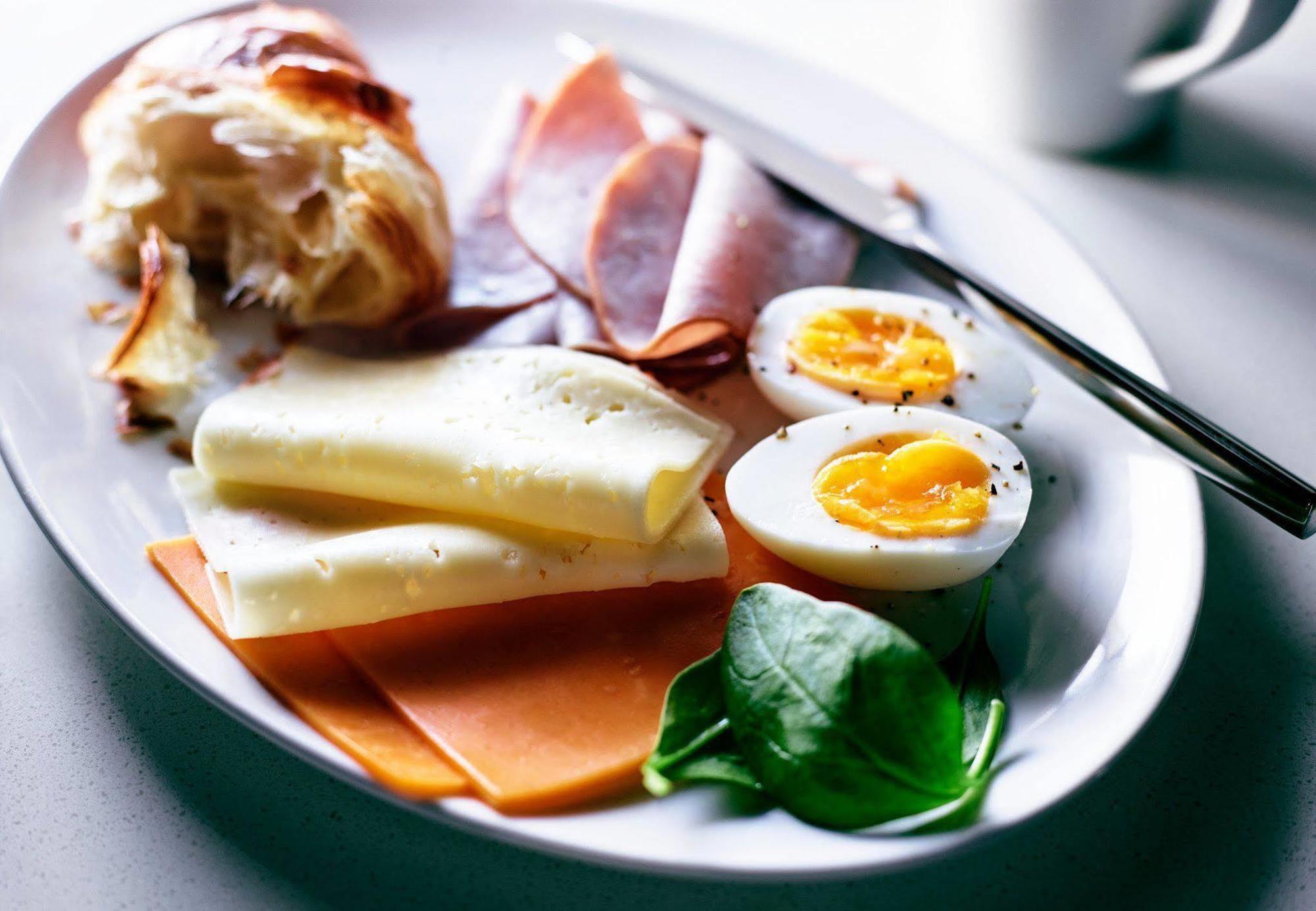 Springhill By Marriott Laguardia Airport 2*