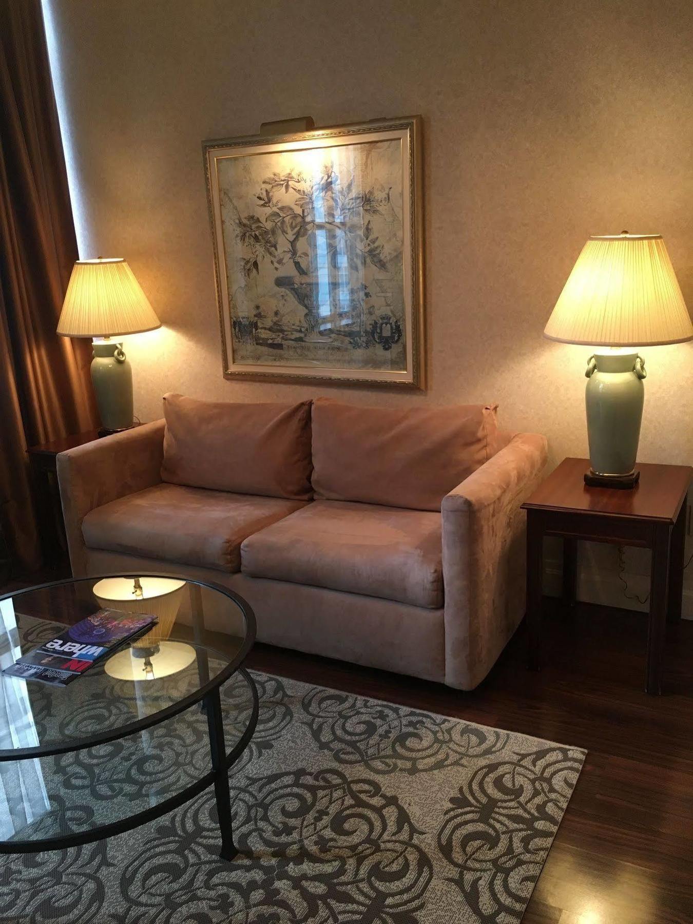 Avalon Hotel