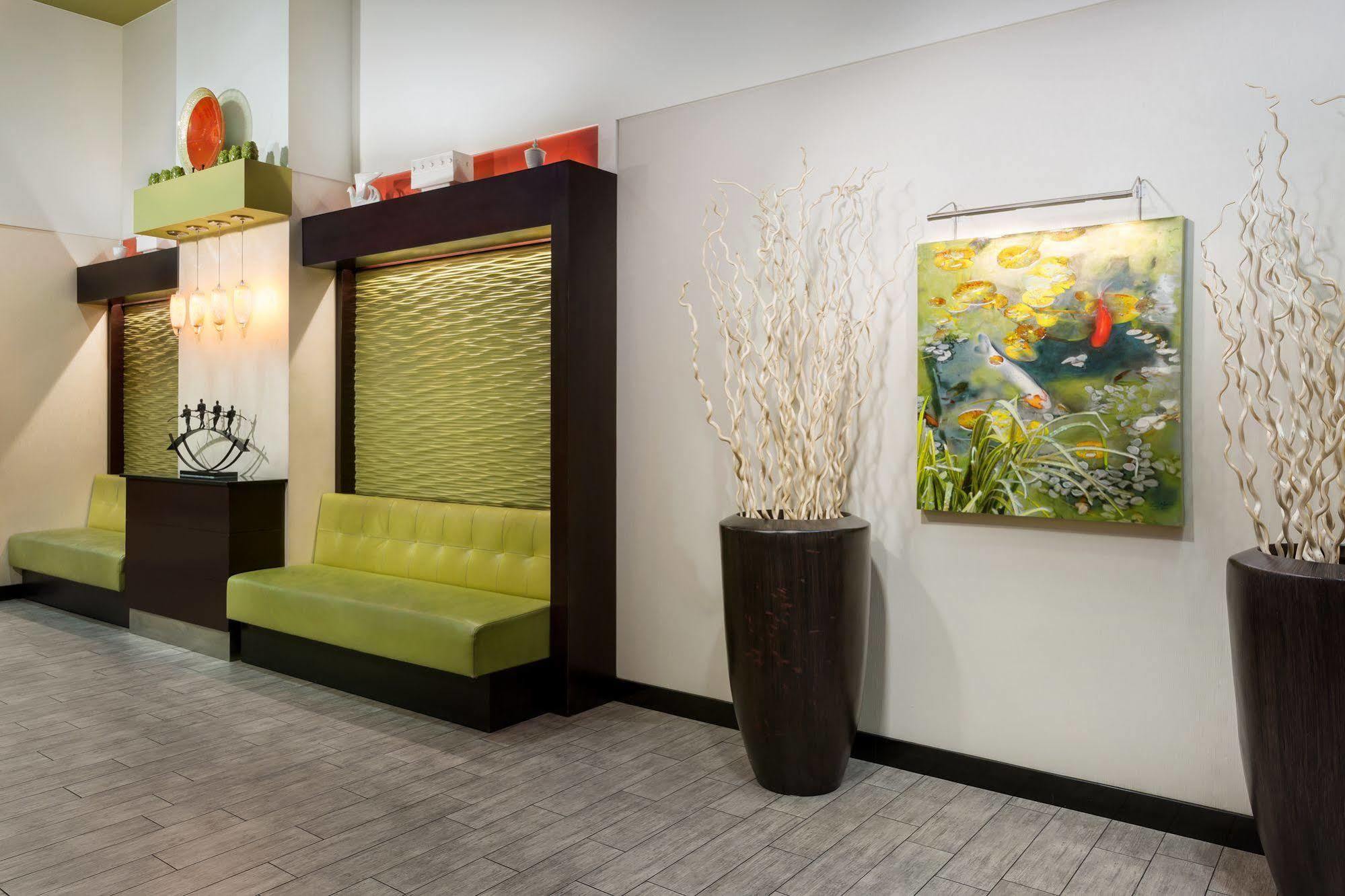 Nyma, The Manhattan Hotel 4*