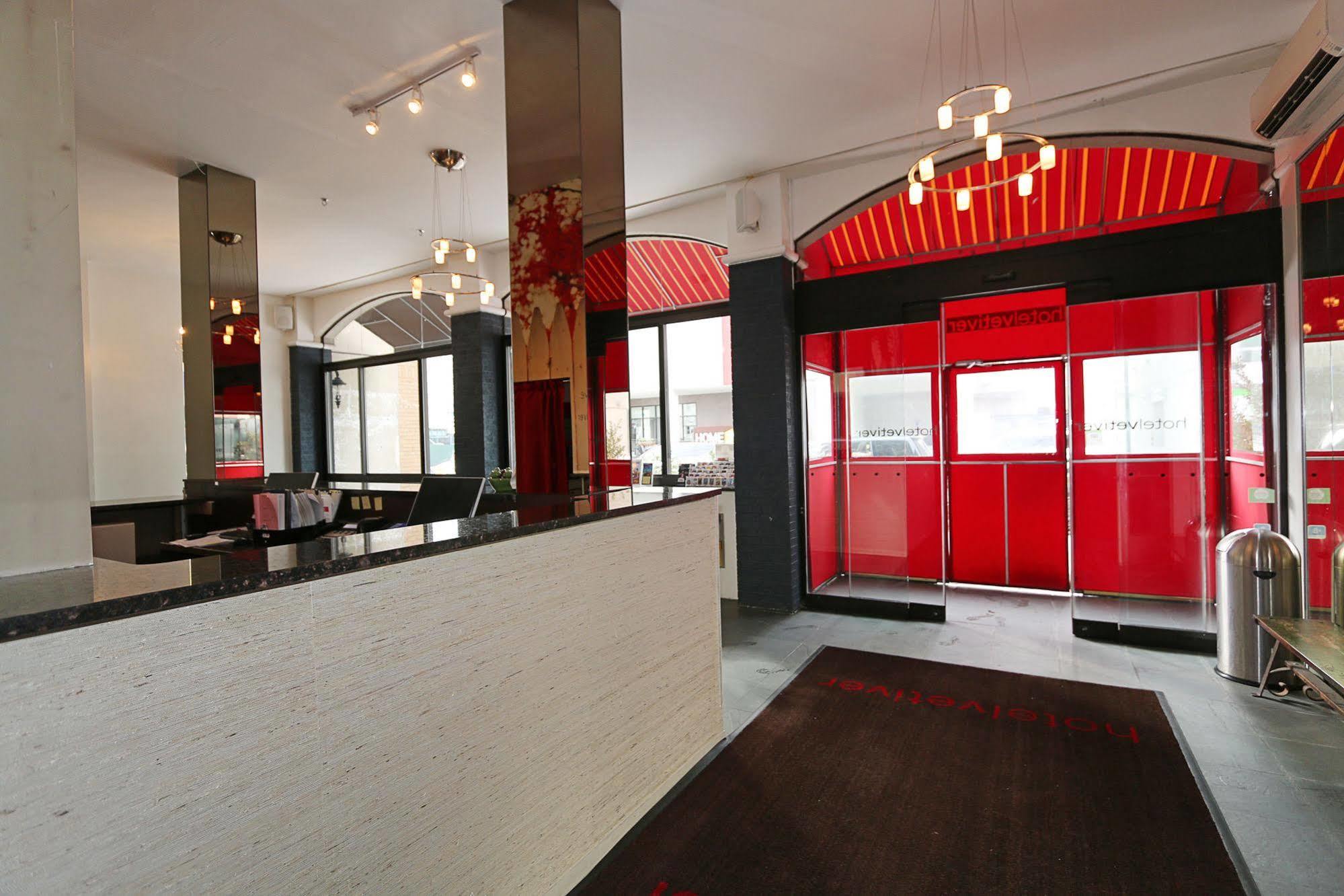 Hotel Vetiver / Manhattan Skyline New York