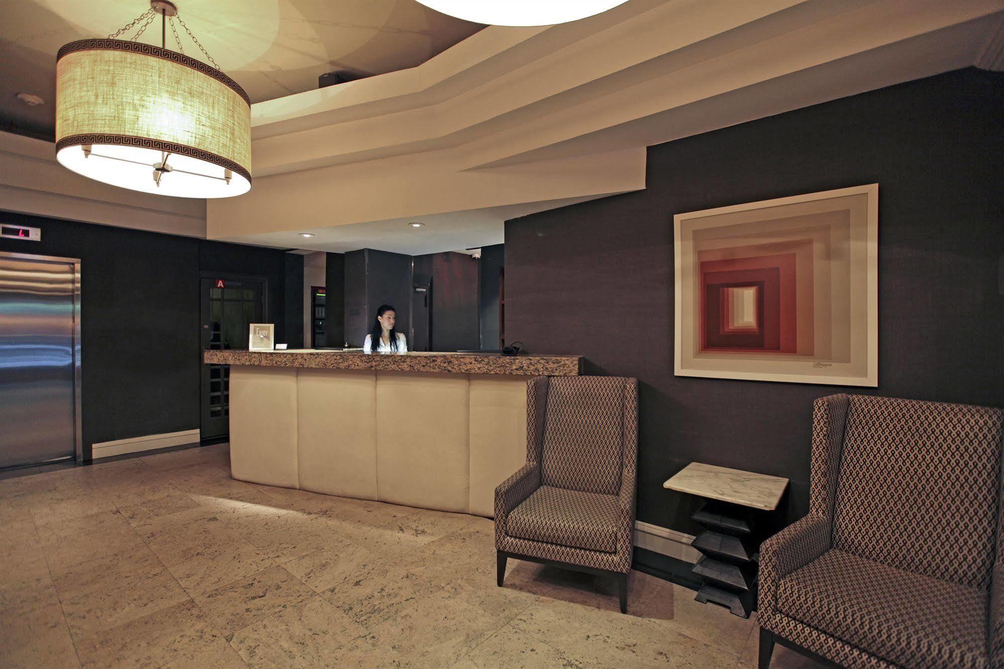 Square At Times Square Hotel New York