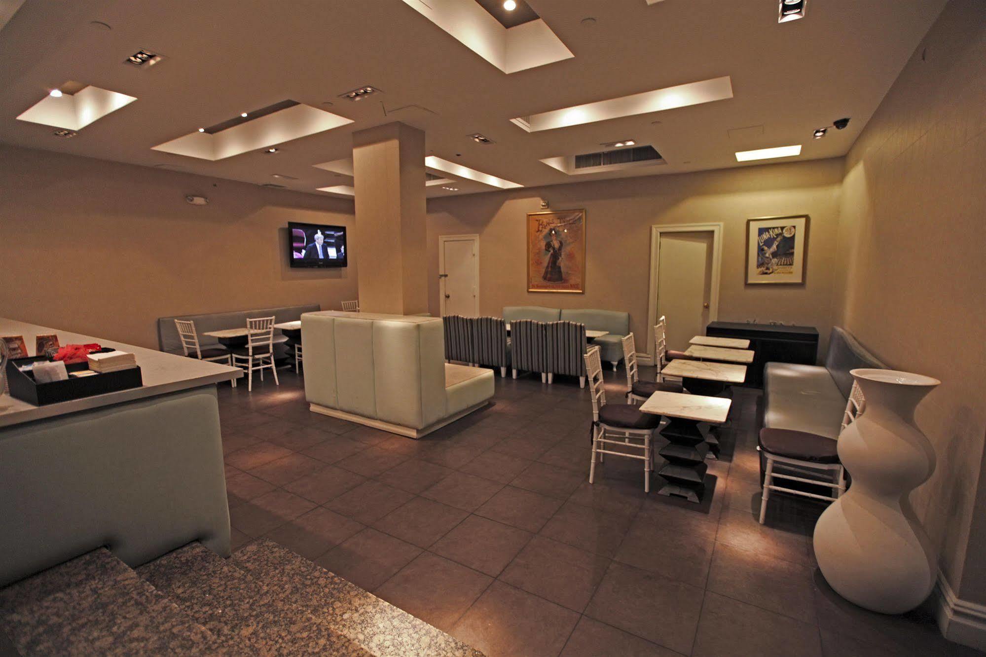 Square At Times Square New York