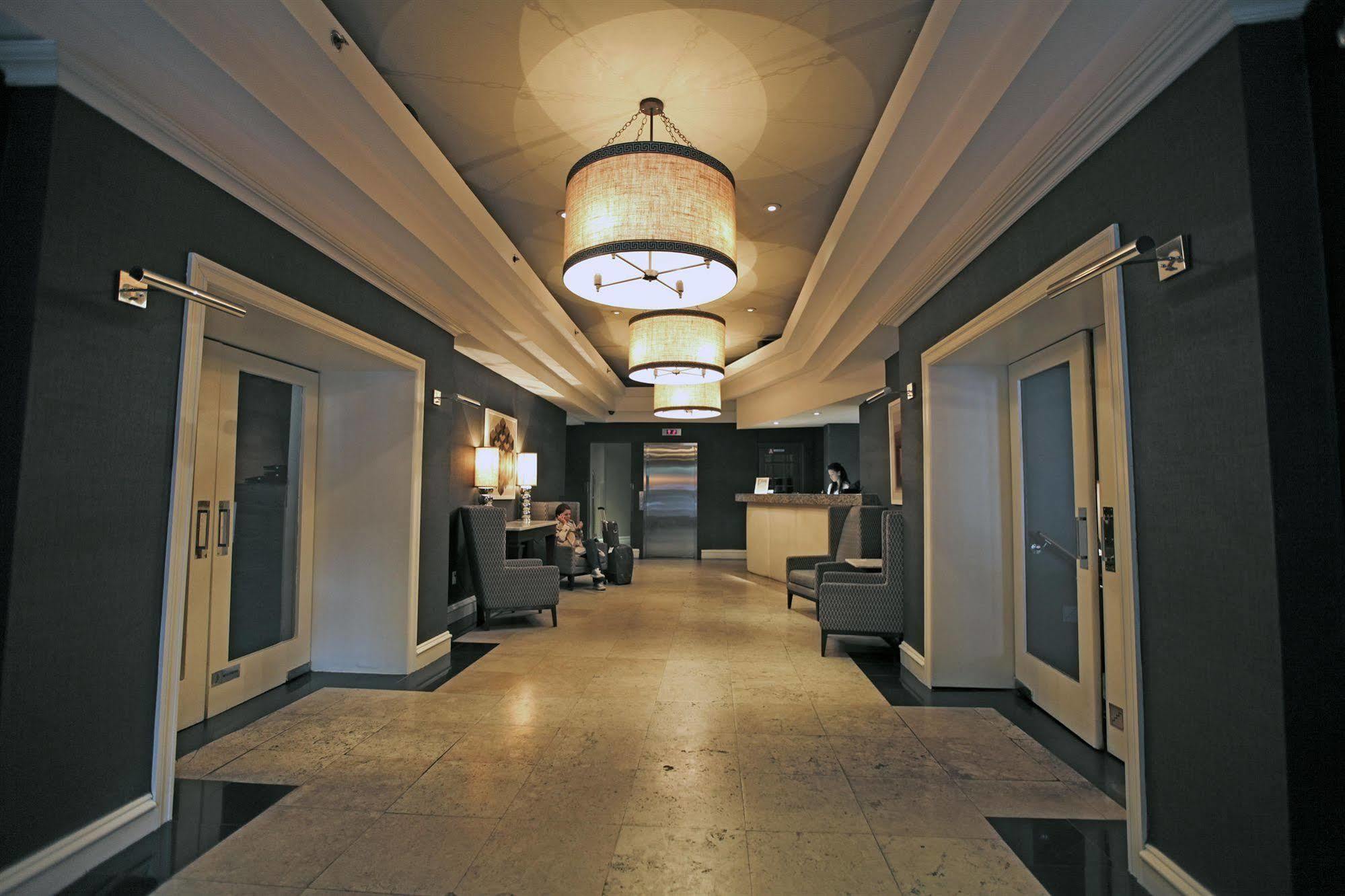 Square At Times Square 3* New York