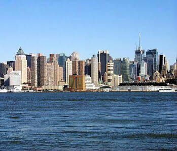 The Mayfair Times Square, An Ascend Collection Hotel New York