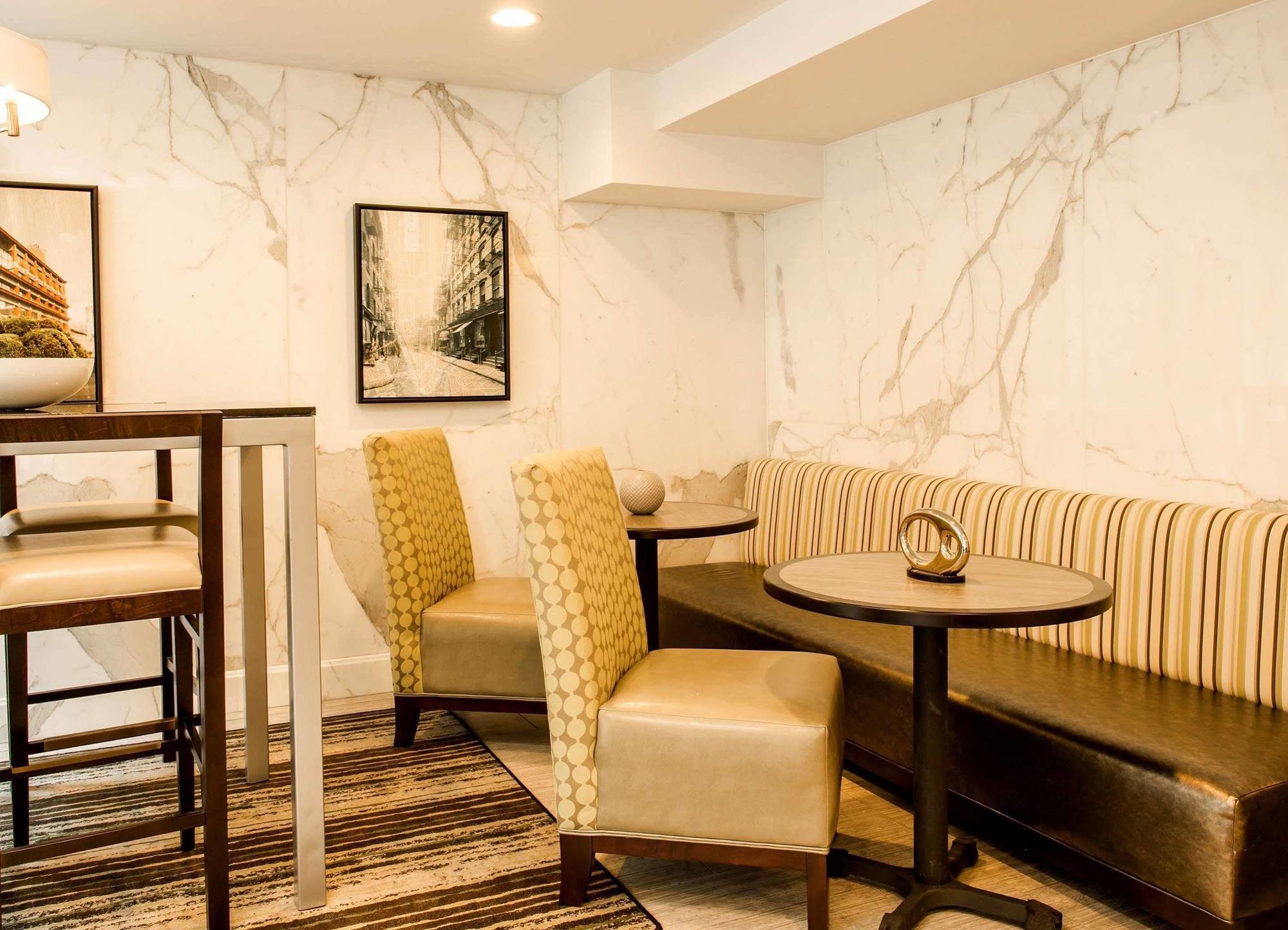 Western Bowery Hanbee Hotel