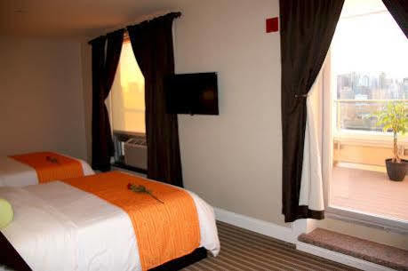 Romana - Nyc 2* New York