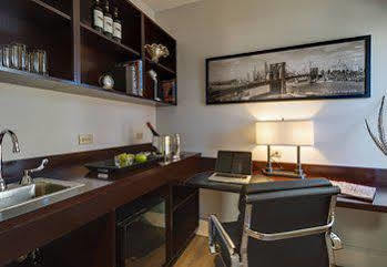 Hotel Carlton Hotel, Autograph Collection 4*