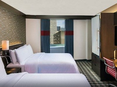 Hotel Four Points By Sheraton Downtown 3*