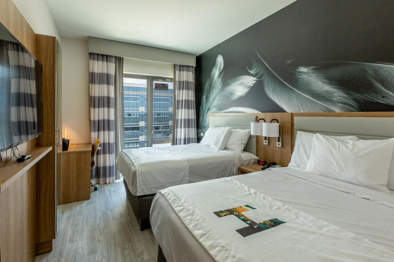 Ninety Five - Jfk Airport New York