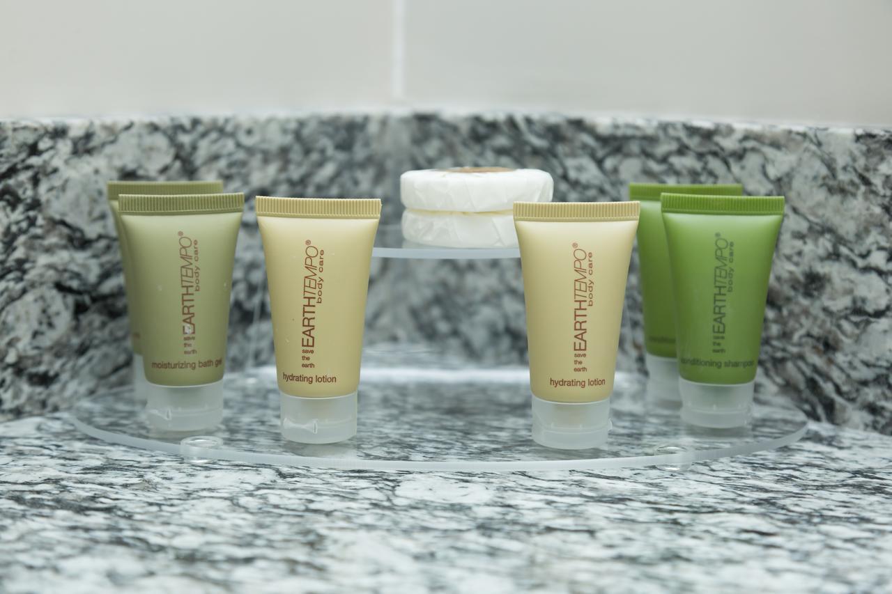 Ninety Five - Jfk Airport Hotel