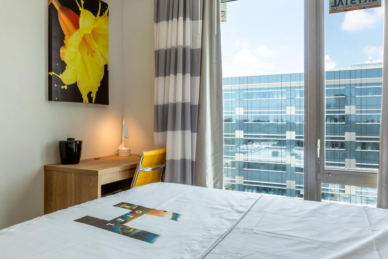 Ninety Five - Jfk Airport