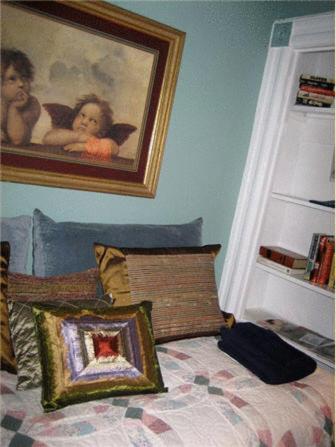 Guest house Bronx 2*