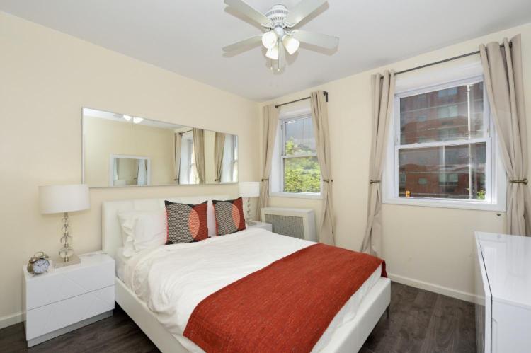 9196- 470 Ninth Avenue #229731 *