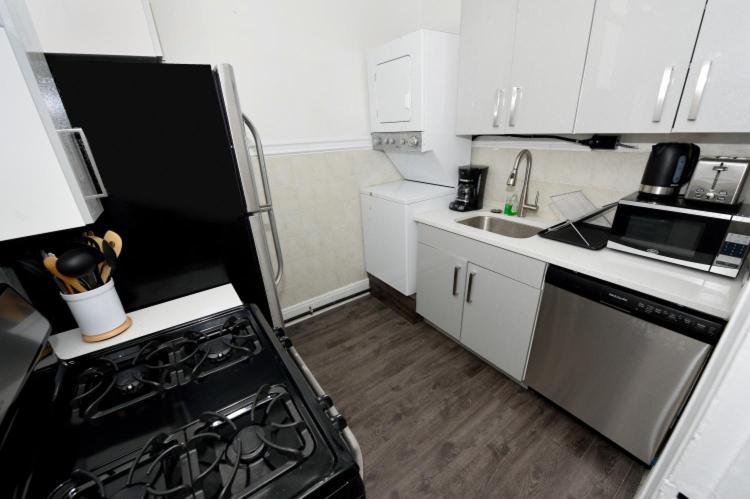 9196- 470 Ninth Avenue #229731 Apartment