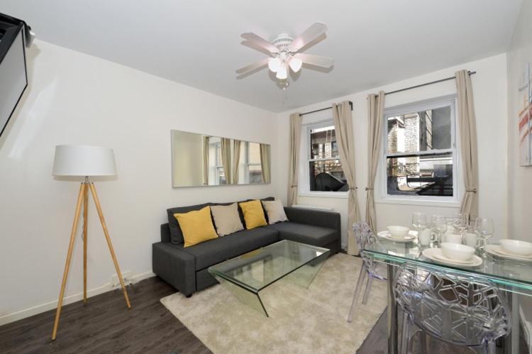 9196- 470 Ninth Avenue #229731 Apartment