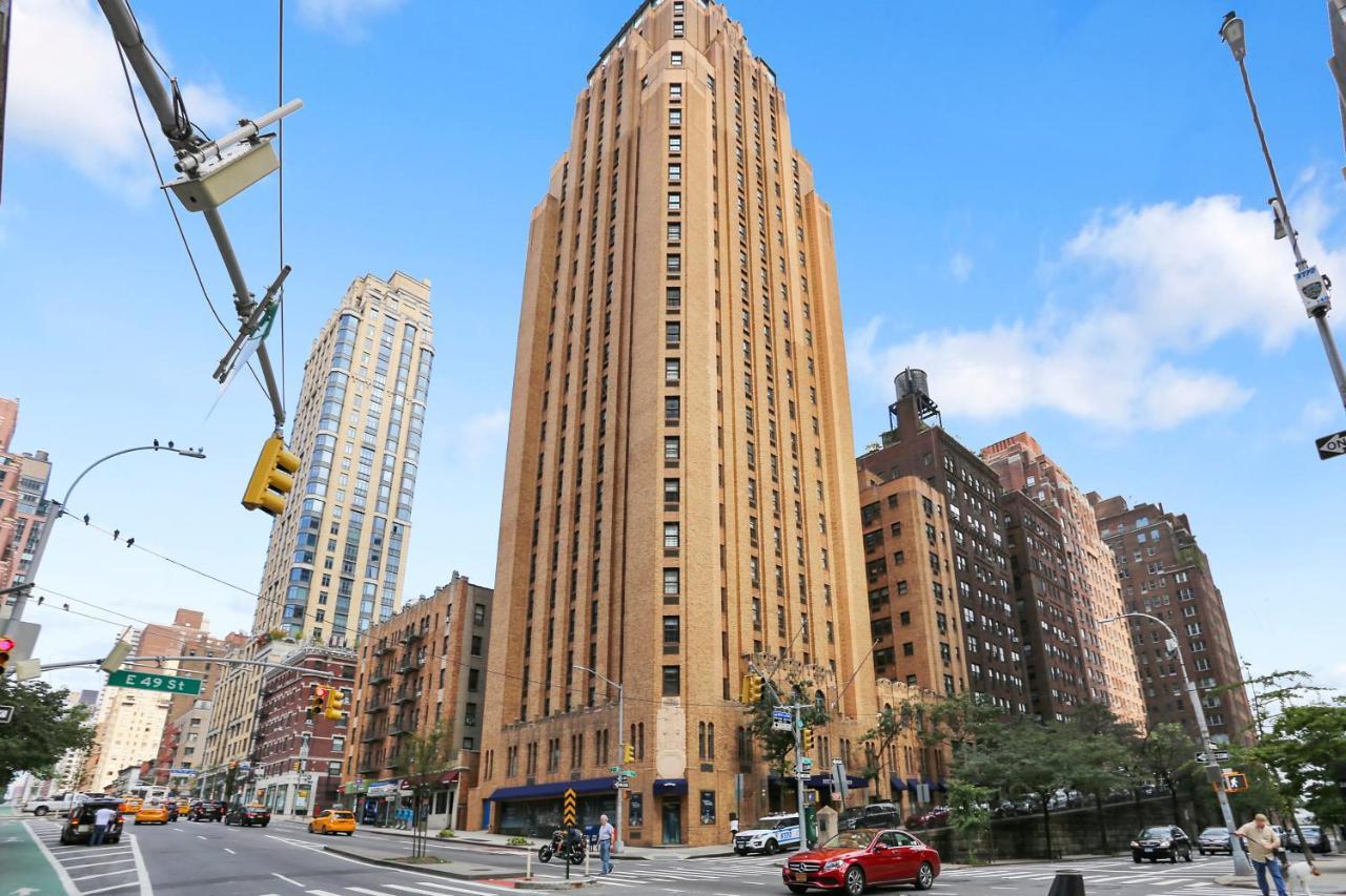 Beekman Tower Studio Executive #2 Apts * New York