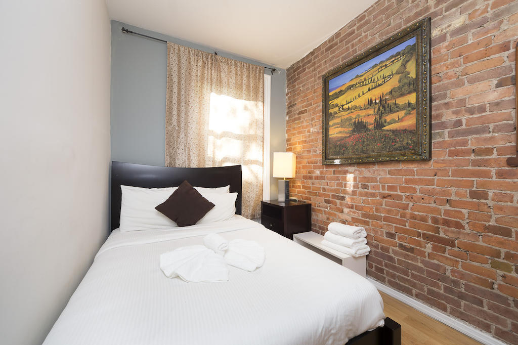 Apartment West 46th Street New York