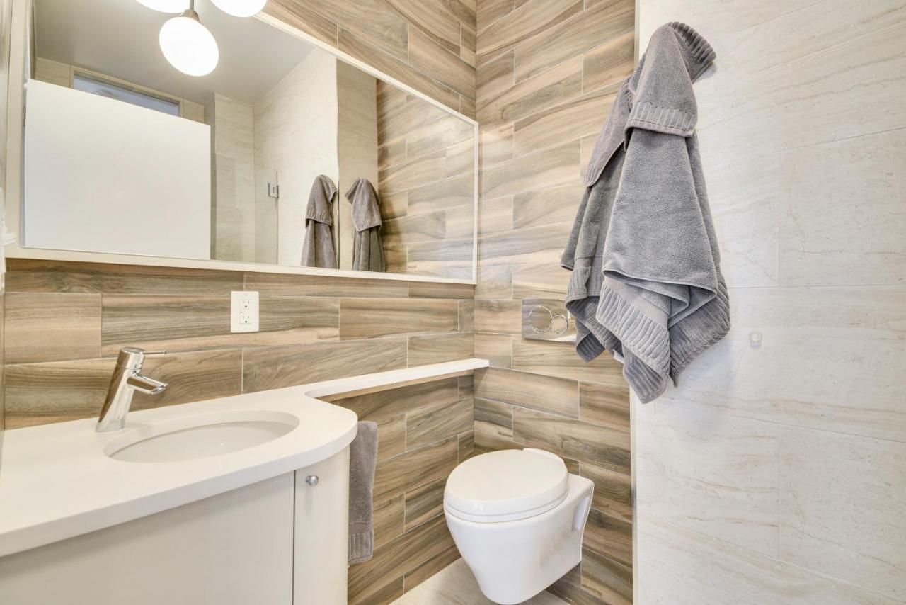 Gramercy Townhouse Apartment