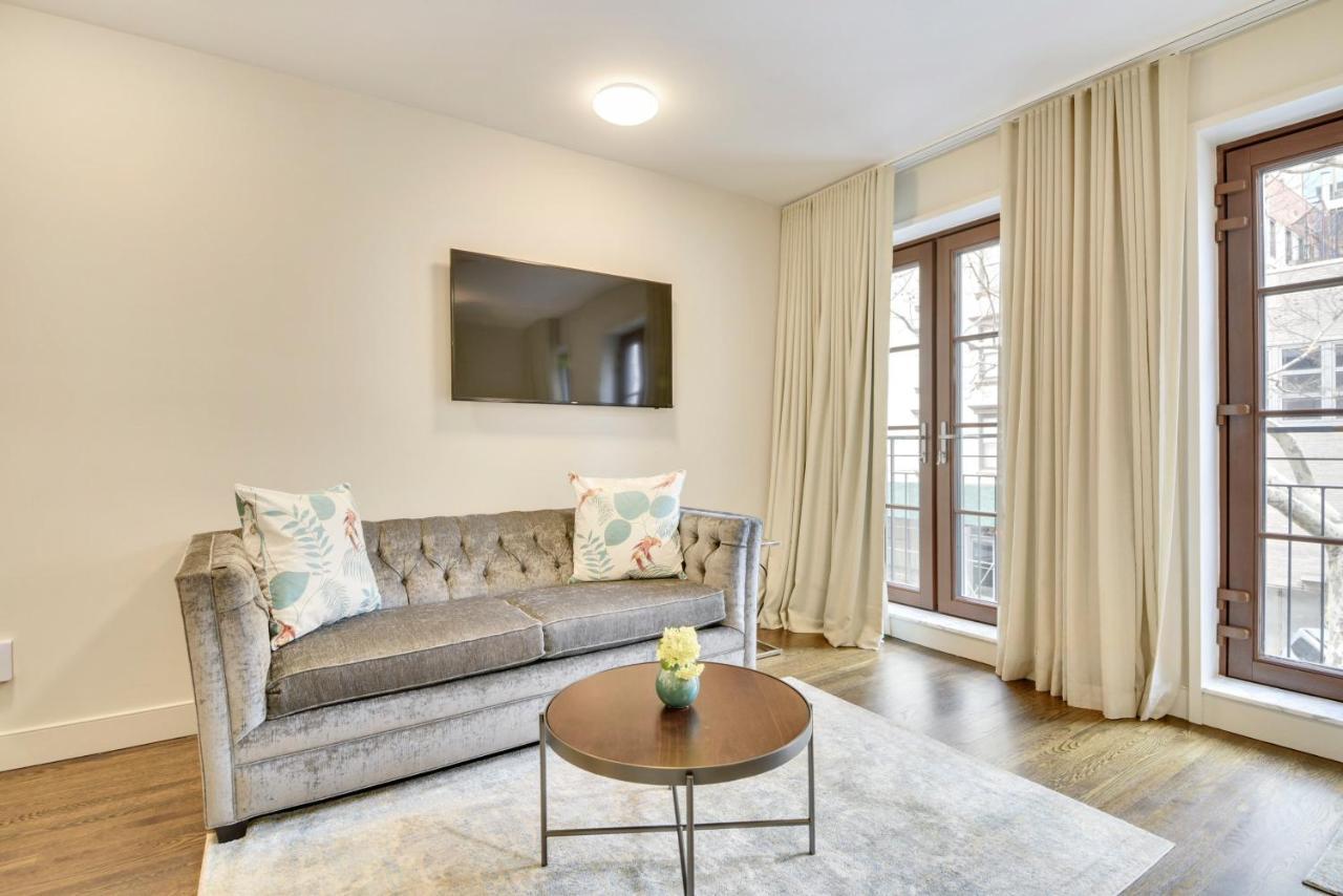 Apartment Gramercy Townhouse *