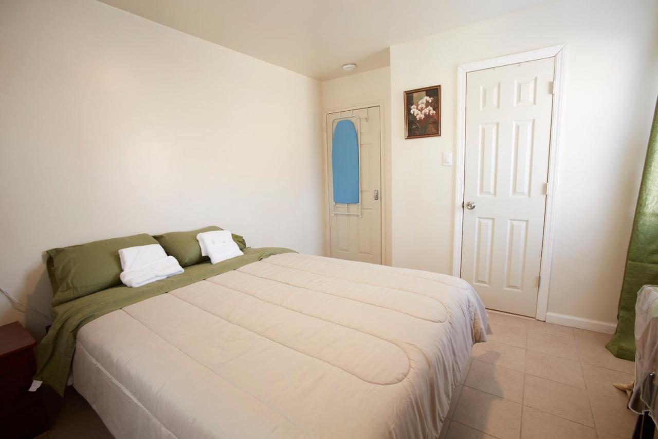 Studio&one Bedroom *