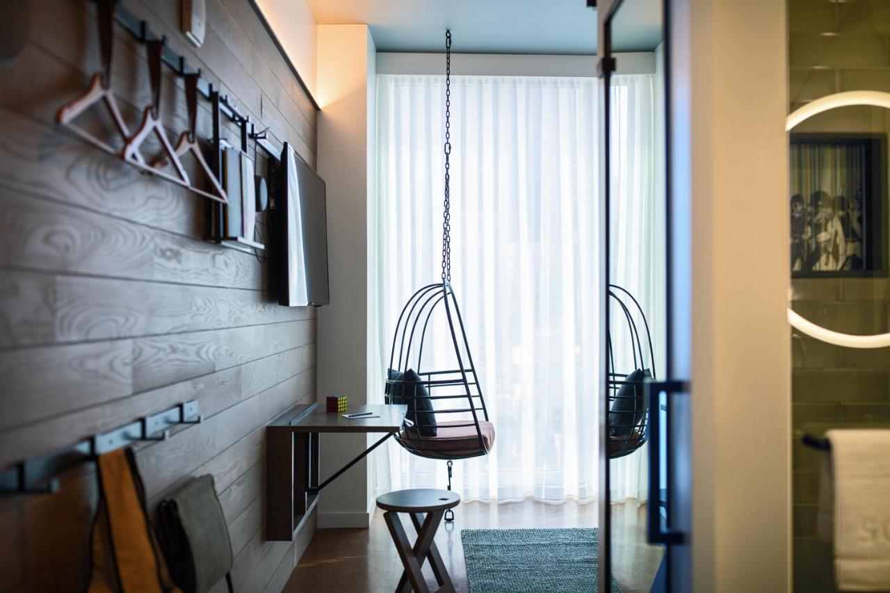 Moxy Nyc Downtown 4*