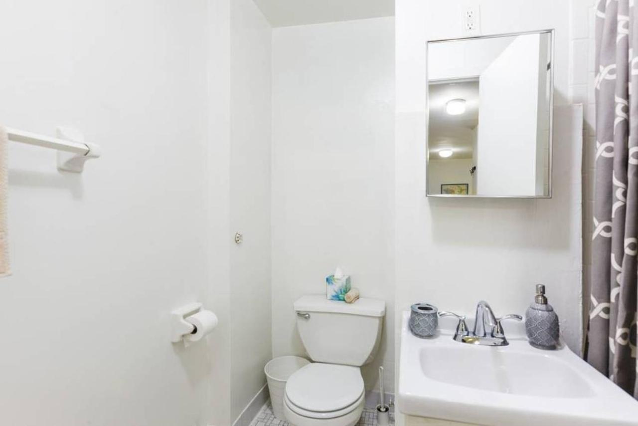Cozy 1br Pad, Prime Les Location! New York