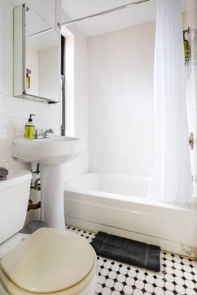 Lower East Side Gem: Quiant Space In Trendy, Vibrant, Convenient Neighborhood ! Sleeps 7 Apartment *