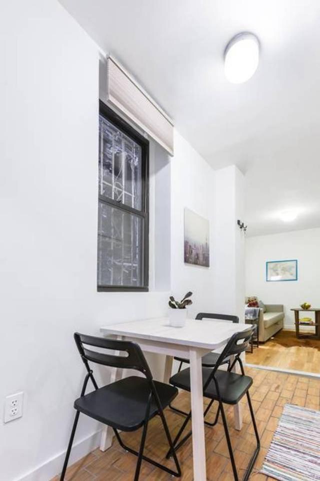 Cozy 1br Pad, Prime Les Location! Apartment New York
