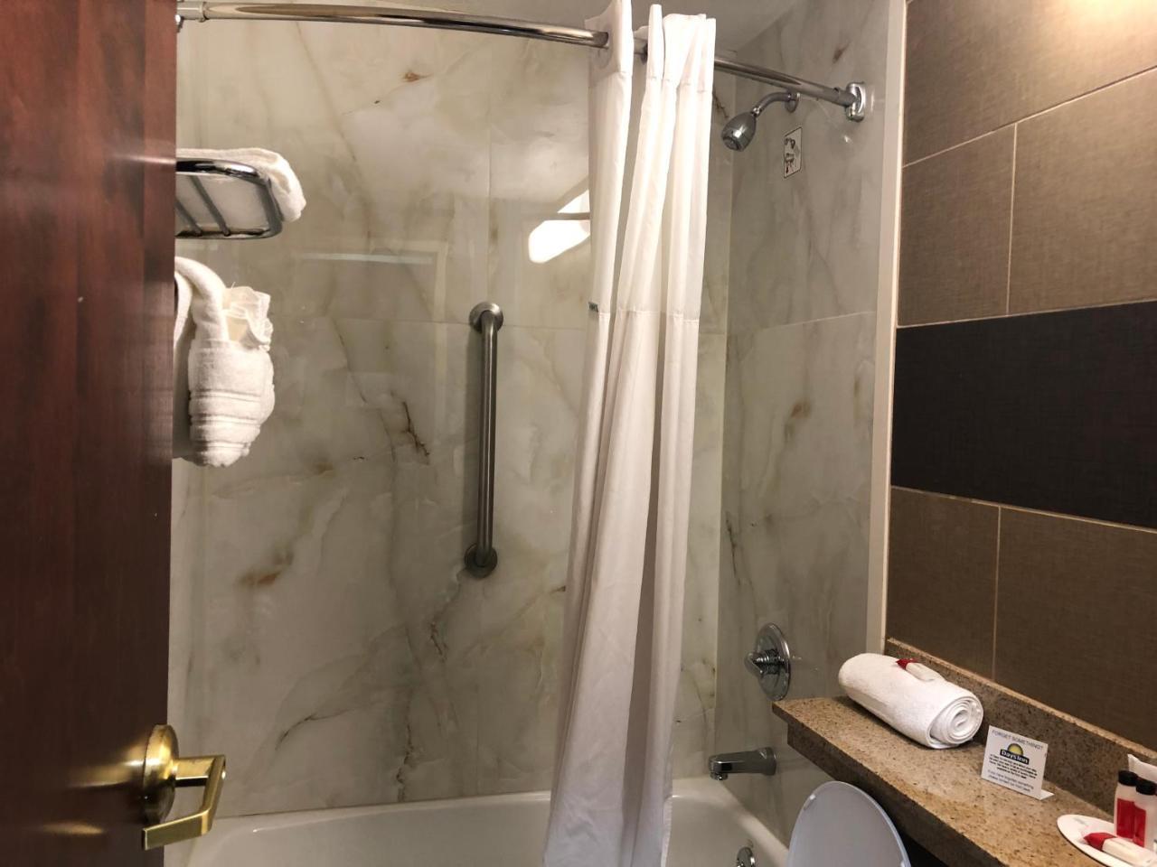 Days Inn Brooklyn New York