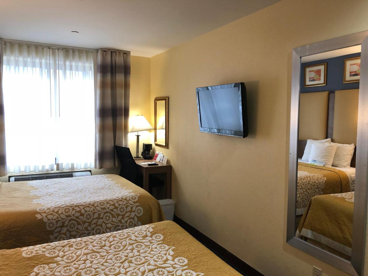 Days Inn Brooklyn New York