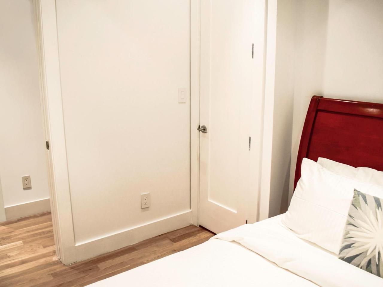 Midtown Garden Apartment *