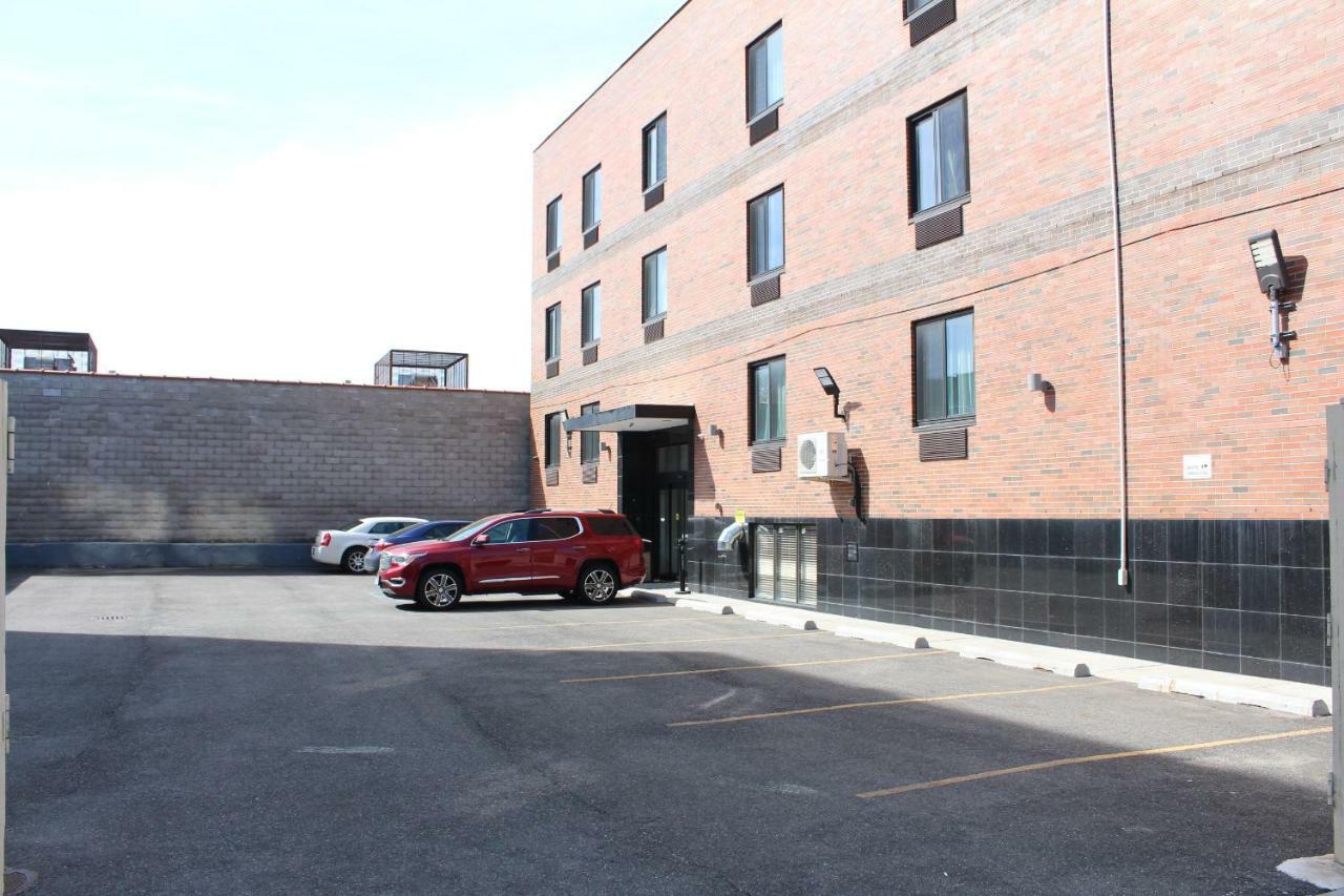 The Vue Brooklyn Hotel 2*