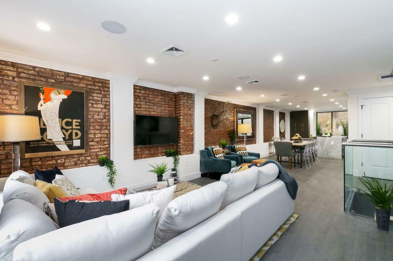 Stayloom's Trendy Brooklyn Oasis Near A C J * New York
