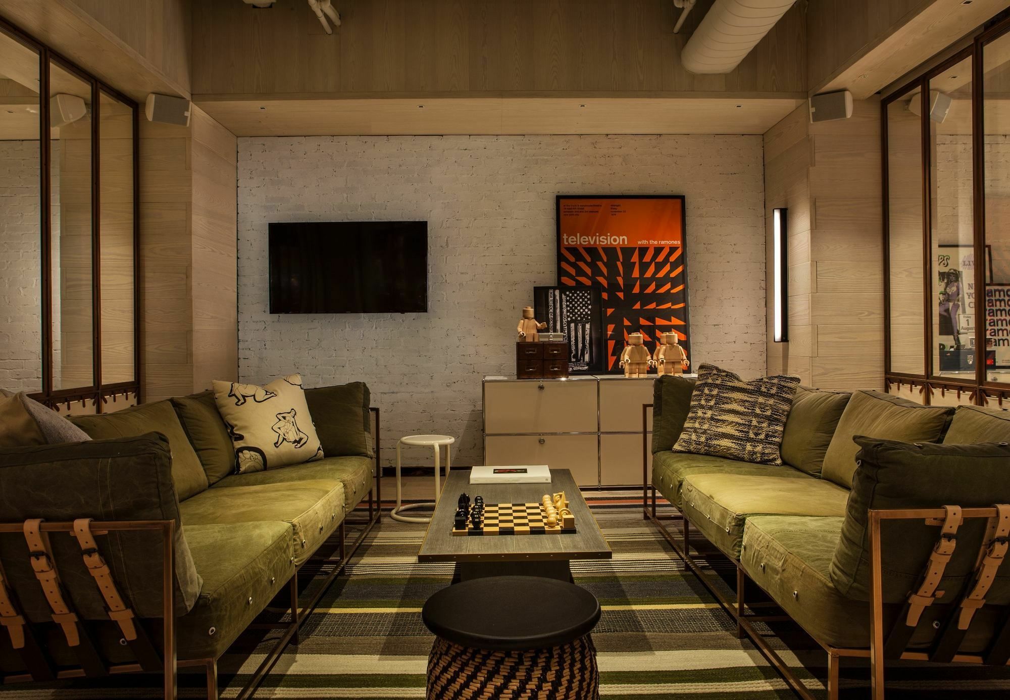 Moxy Nyc Times Square 3* New York