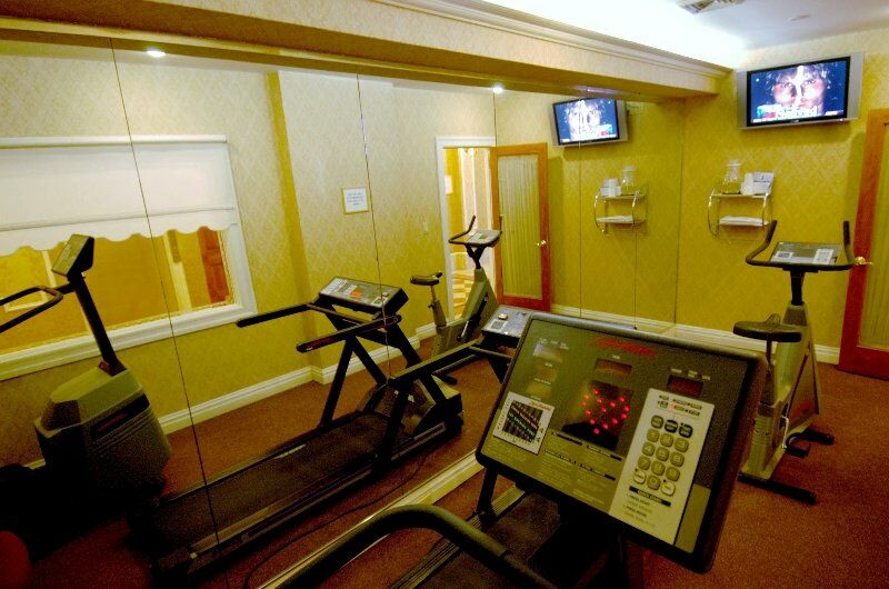 46 Times Square Hotel